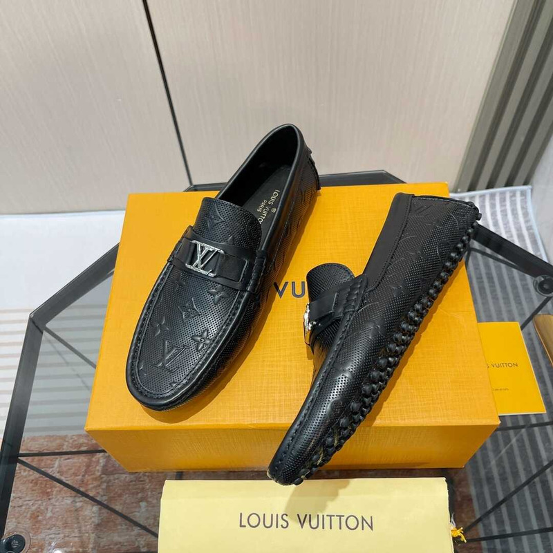 l**is V*t*n hockenheim moccasin loafer black