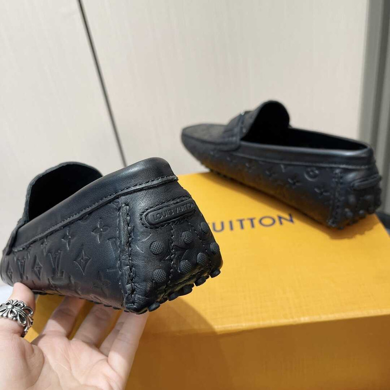 l**is V*t*n hockenheim moccasin loafer black