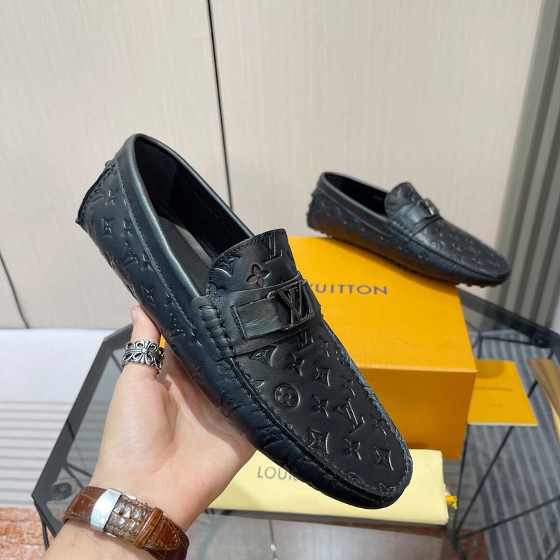l**is V*t*n hockenheim moccasin loafer black