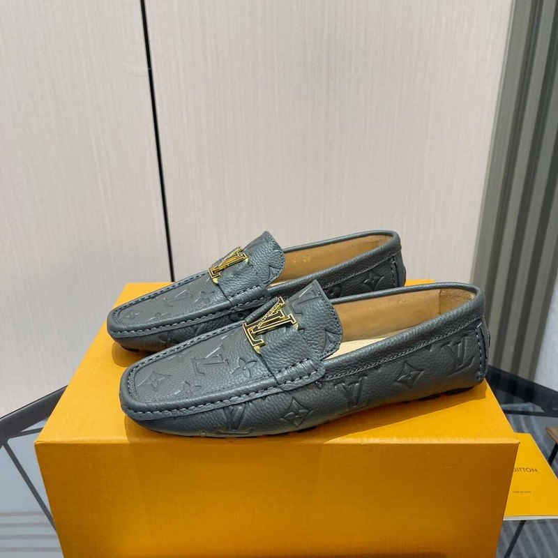 l**is V*t*n hockenheim moccasin loafer grey