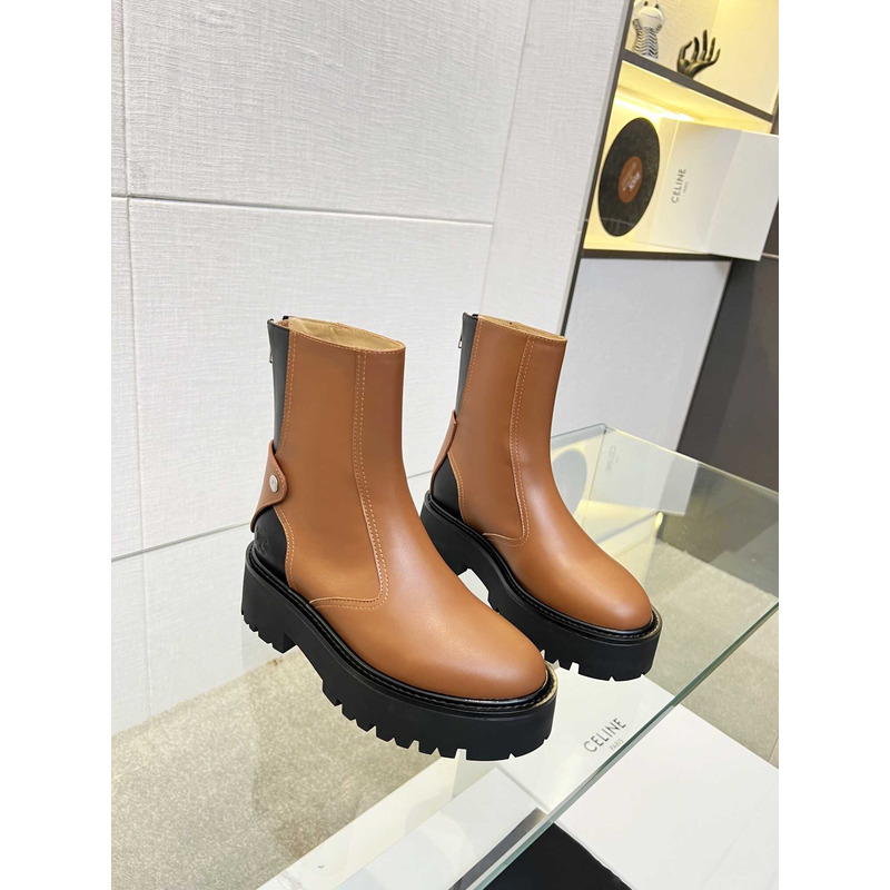 Ce**e shorts boots brown