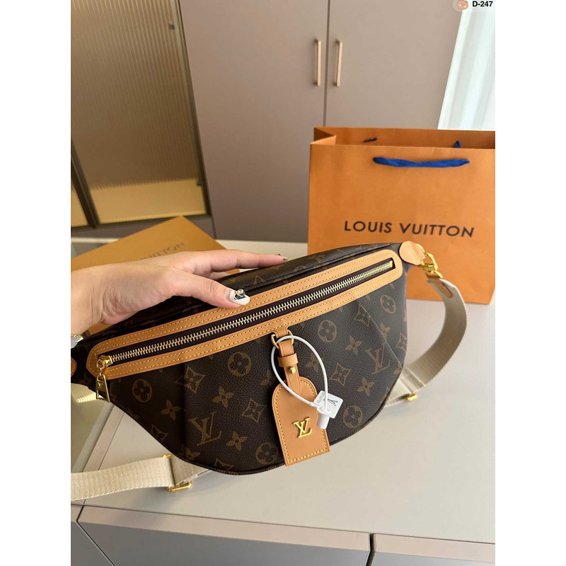 l**is V*t*n high rise monogram