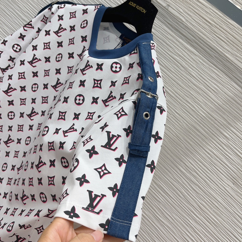 l**is V*t*n tricolor monogram t-shirt