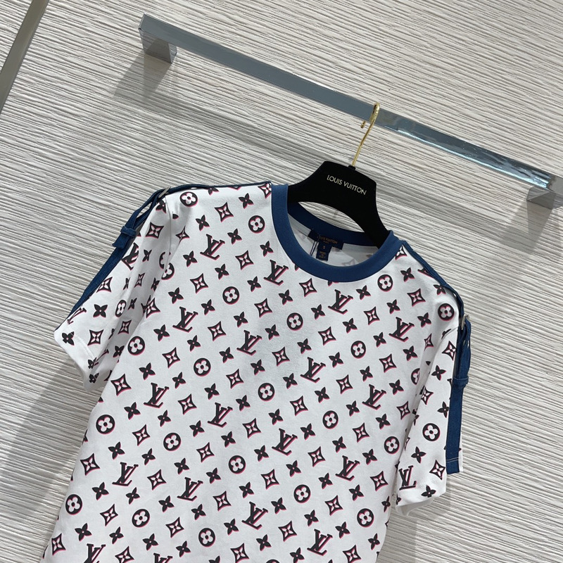 l**is V*t*n tricolor monogram t-shirt