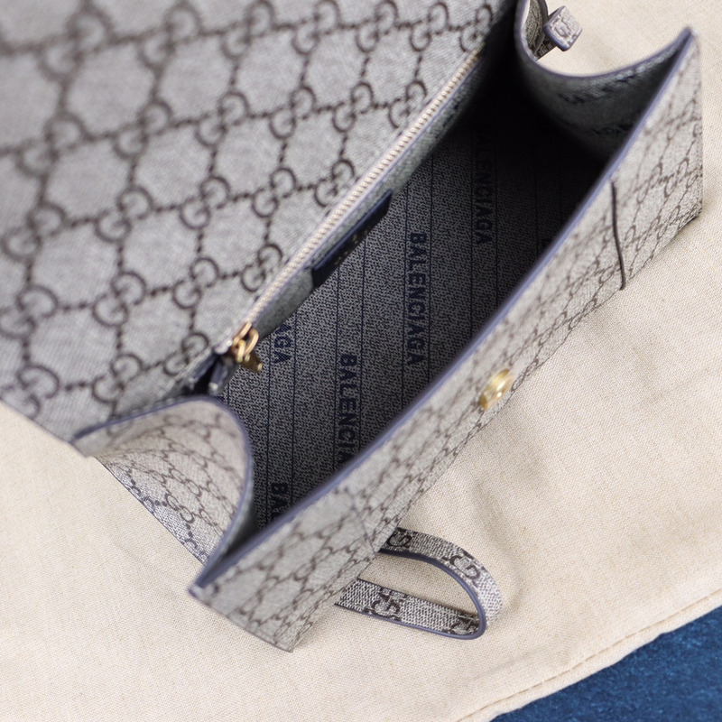 ba*len*cia*ga x g*u*i gg S*p*e monogram small hourglass top handle bag beige ebony