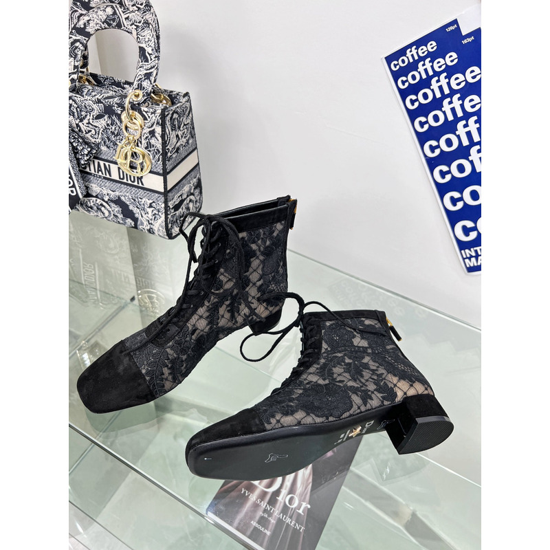 D*or logo lace boots