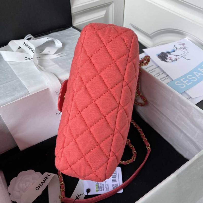 Ch*el hobo bag wool knit gold-tone metal pink