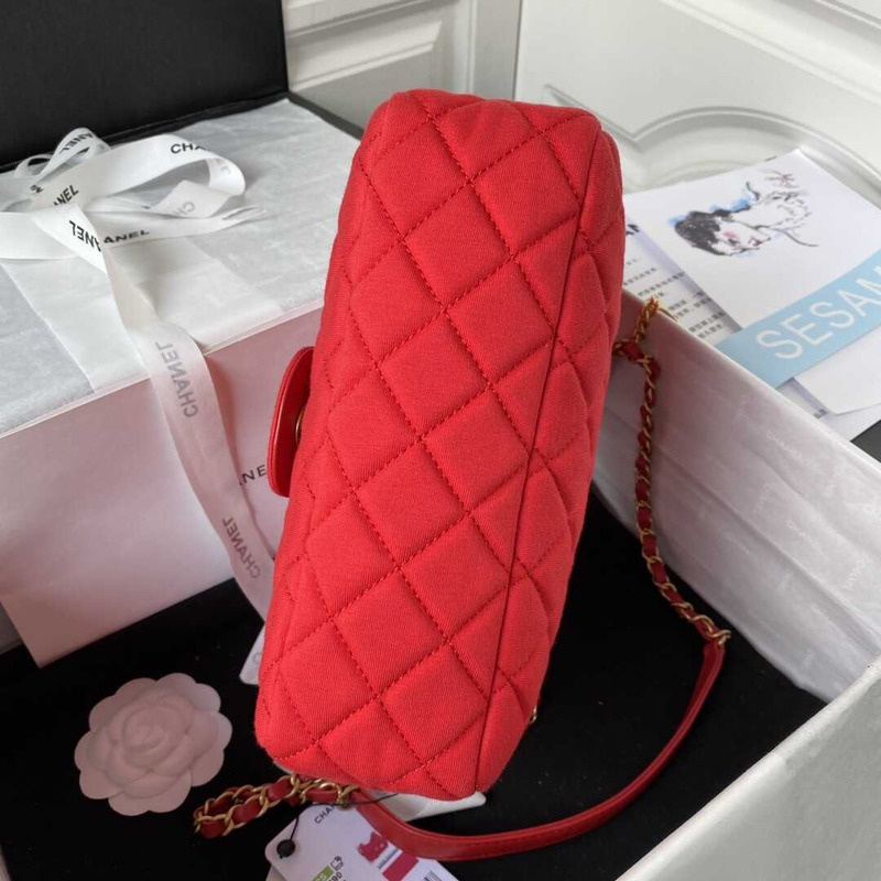 Ch*el hobo bag wool knit gold-tone metal red