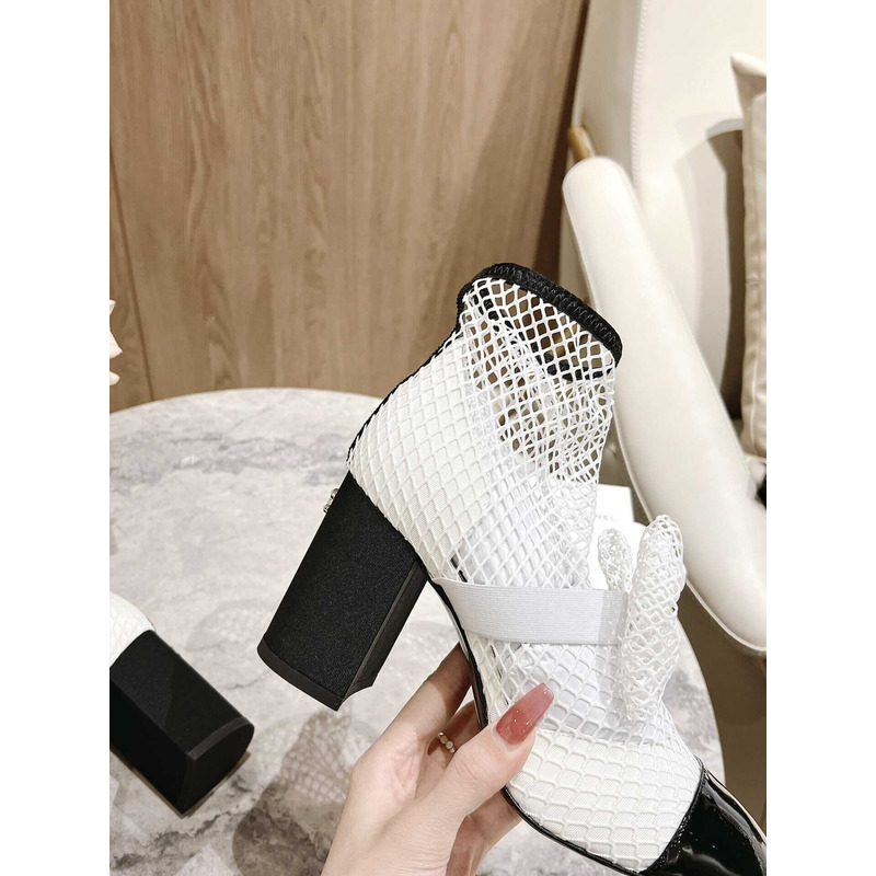 Ch*el mary janes resille,kid suede&patent calfskin white