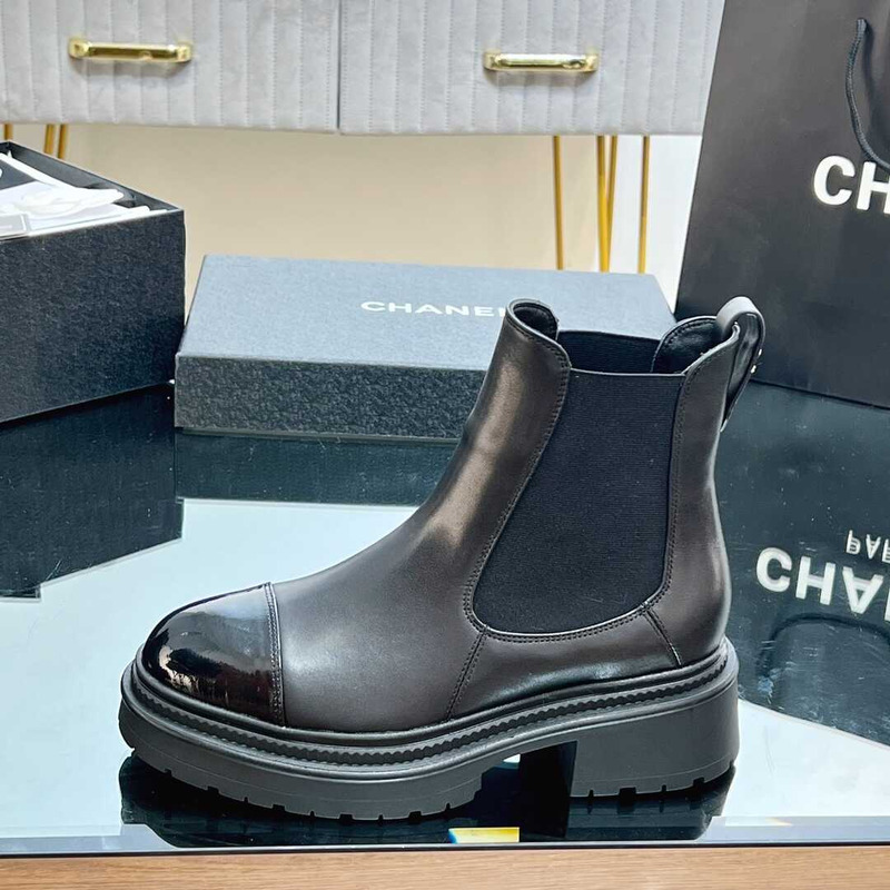 Ch*el calfskin cc logo chelsea boots black