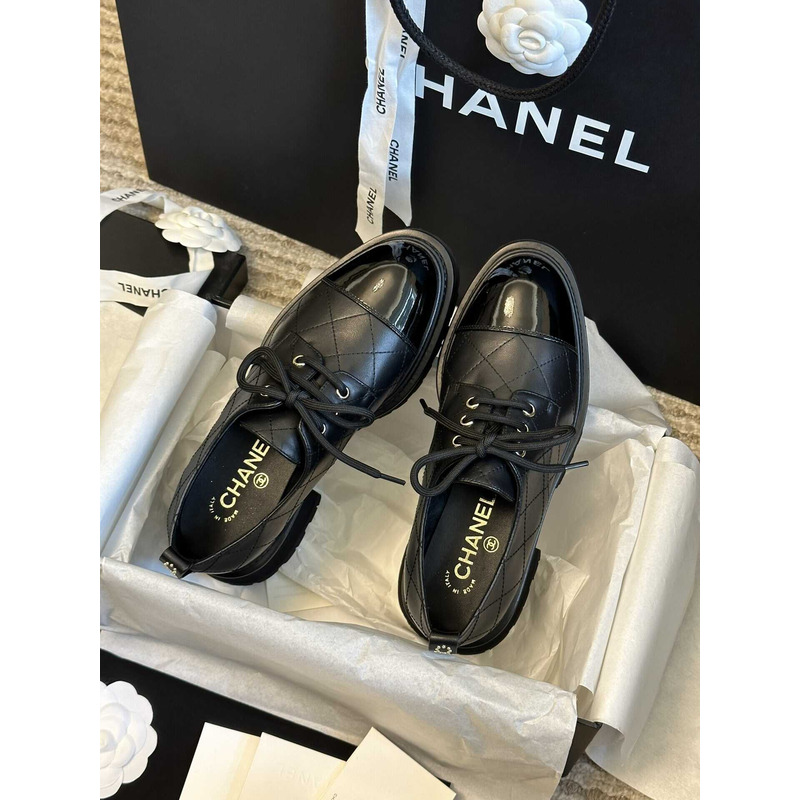 Ch*el lace up shoes calfskin & patent calfskin black