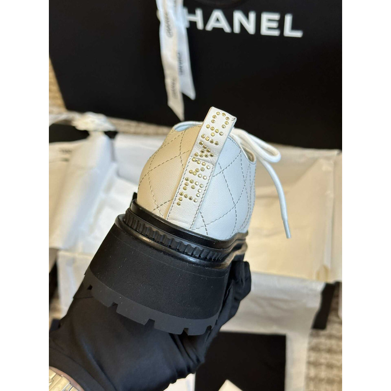 Ch*el lace up shoes calfskin & patent calfskin white