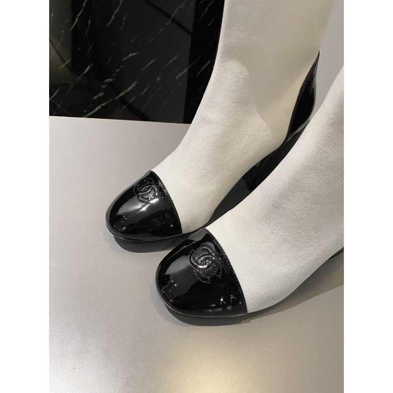 Ch*el short boots knit & patent calfskin white