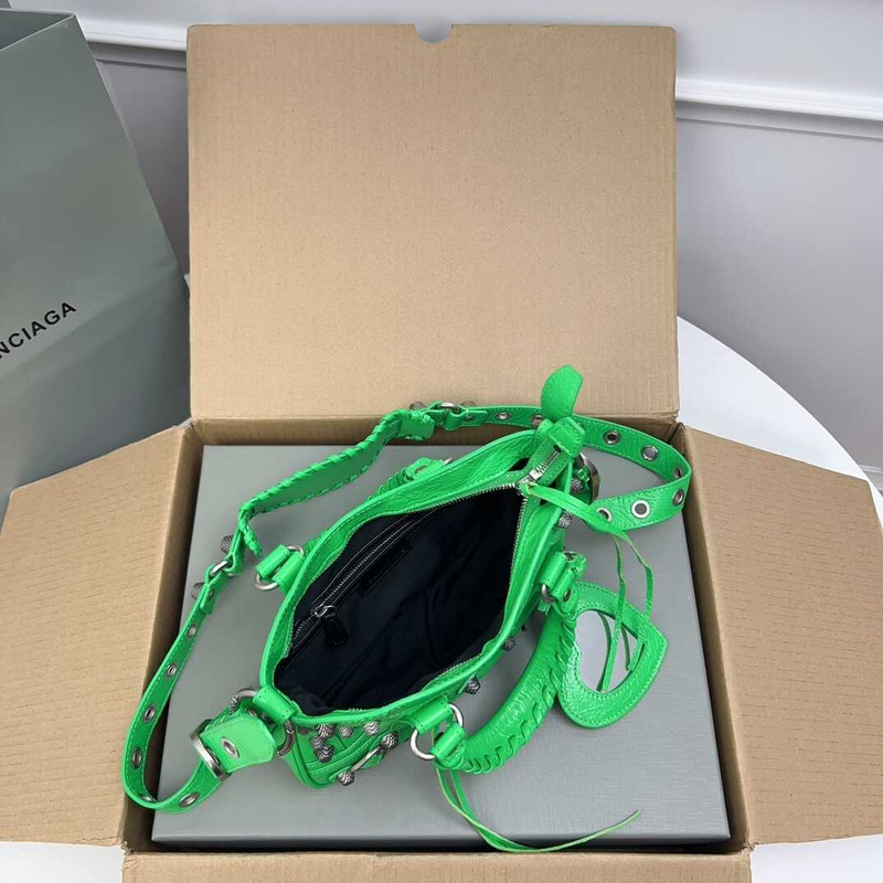Ba*len*cia*ga neo cagole handbag xs green