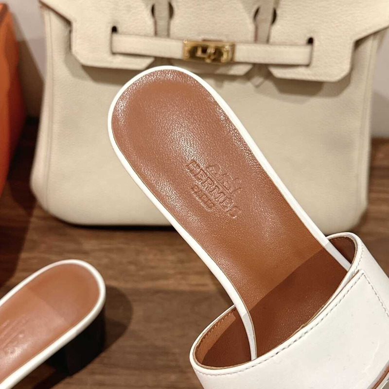 H**mes gigi 50 sandals white and brown