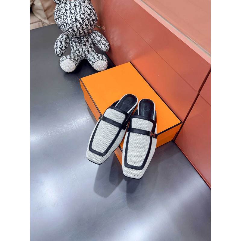 H**mes groupie mules black and white