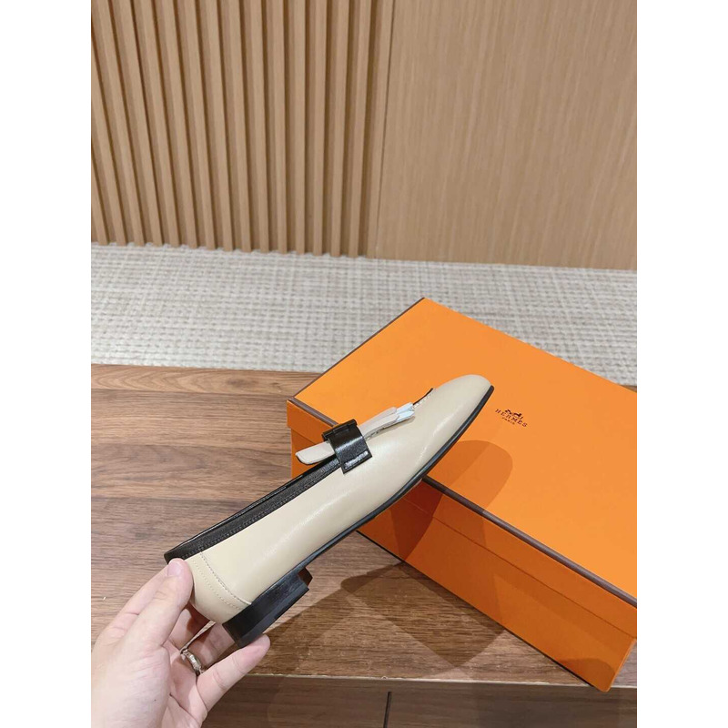 H**mes goatskin womens royal loafers black and beige