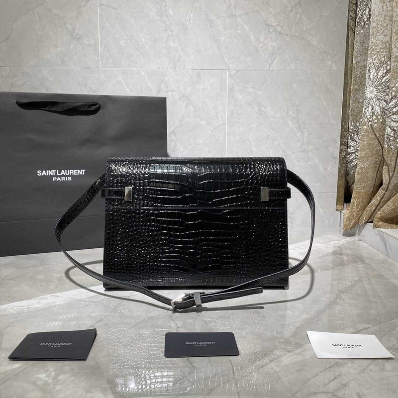 Saint Laurent Manhattan Leather Shoulder Bag Black