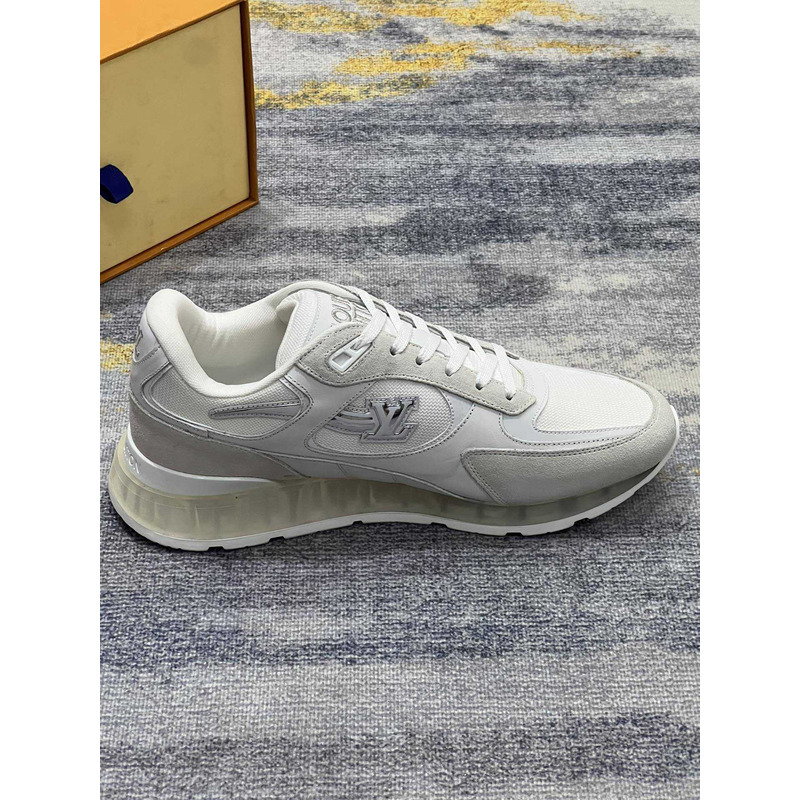 l**is V*t*n run away sneakers grey&white