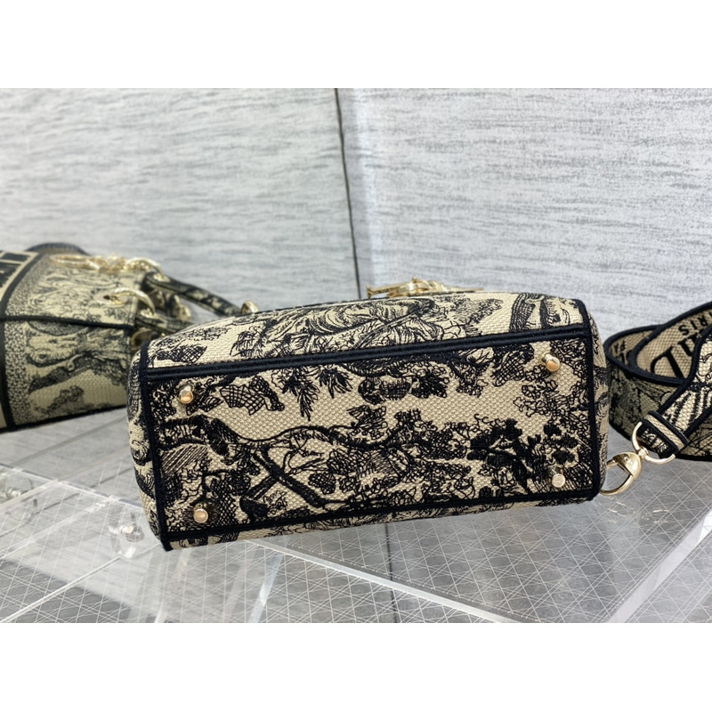 D*or medium lady d-lite bag embroidery beige and black