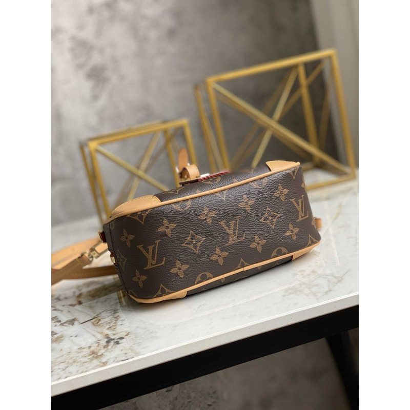 l**is V*t*n deauville mini bag monogram