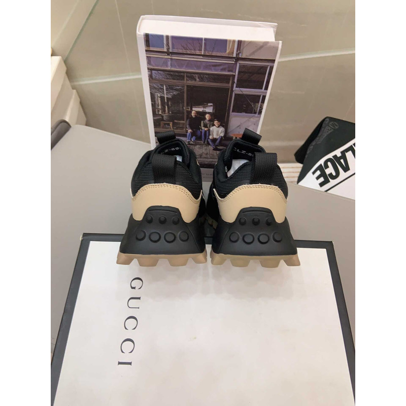 G*u*i sneaker black and brown