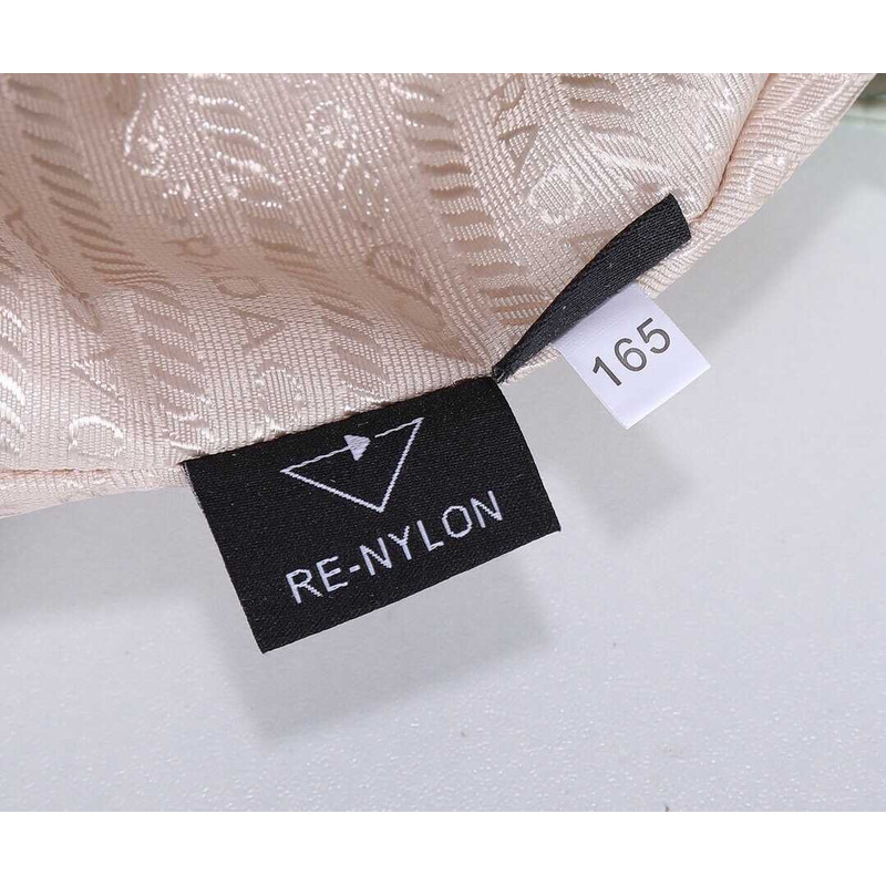 Pra*a recycled nylon tote bag green