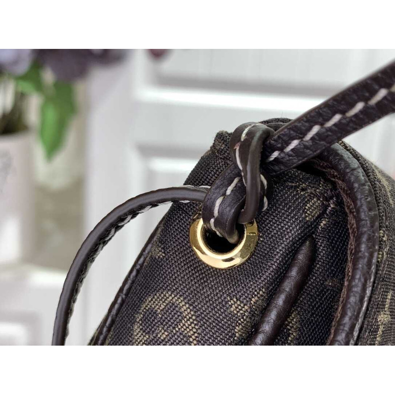 l**is V*t*n monogram mini lin canvas pochette cancun bag