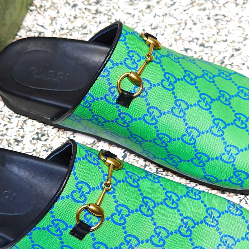 g*u*i gg S*p*e horesbit slippers green
