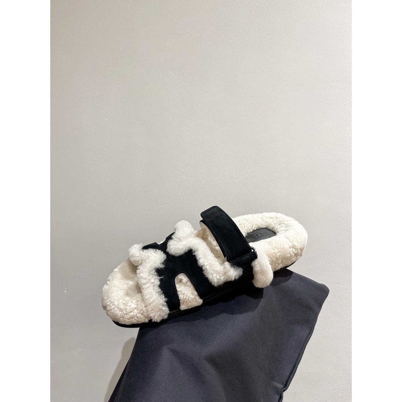 H**mes sandals with fur black and white