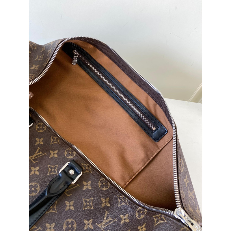 l**is V*t*n keepall banouliere 55