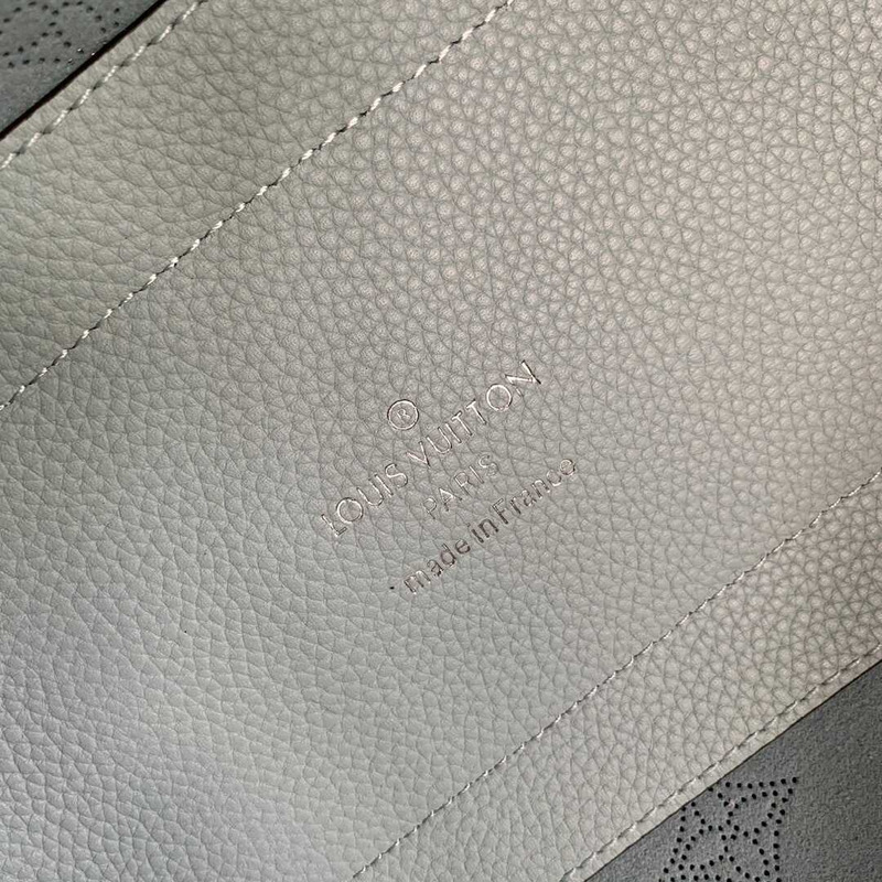 l**is V*t*n tote hina monogram mm blue