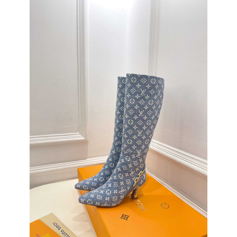 l**is V*t*n ankle boot heels with chain logo monogram blue