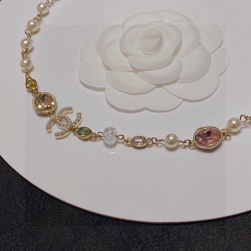 ch*el pearl crystal cc Di*m*nd gold