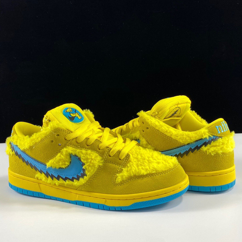 Nike Grateful Dead x Dunk Low SB \