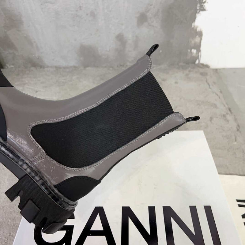 Ganni Mid Chelsea Leather Boots Grey And Balck