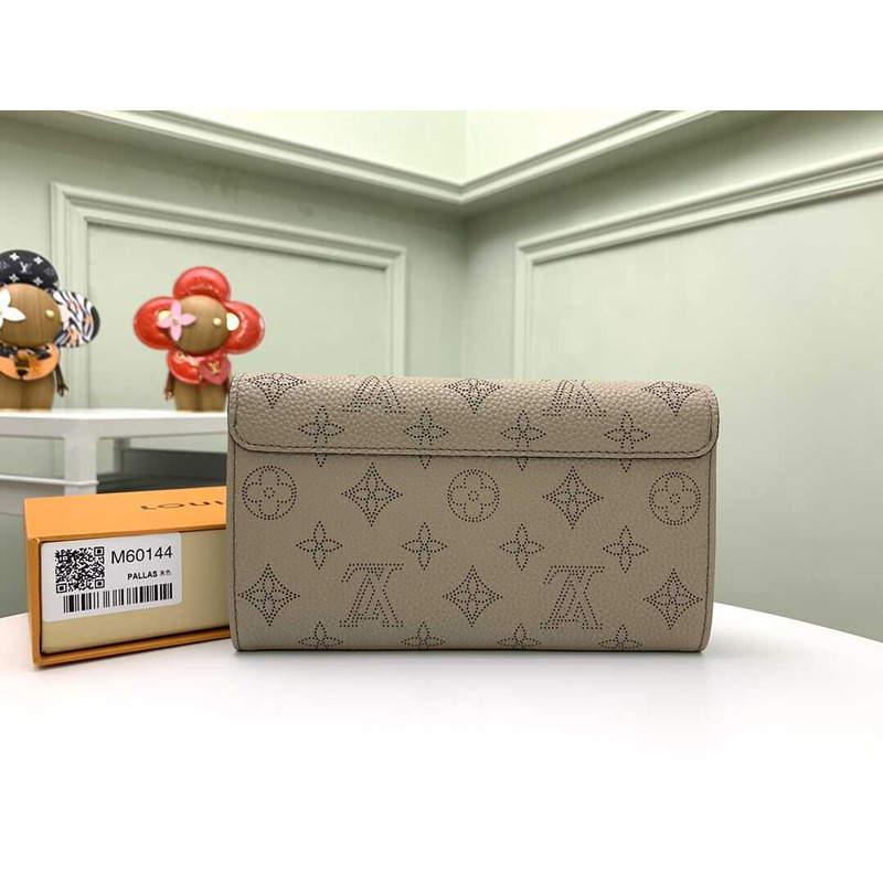 l**is V*t*n iris wallet pebble color