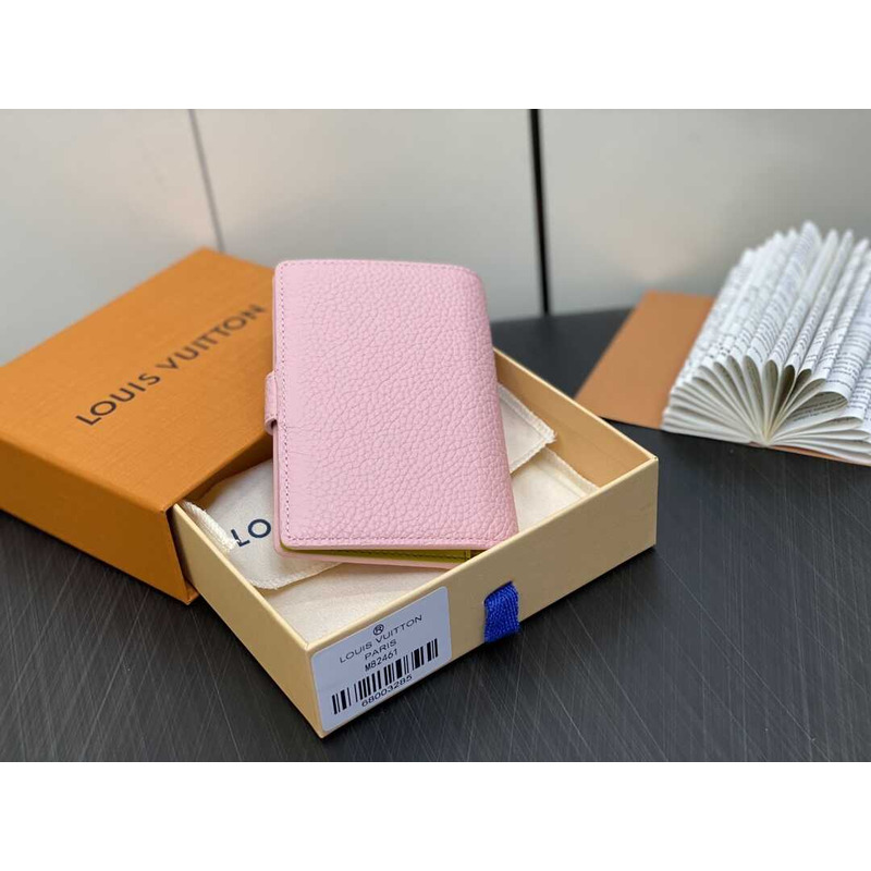 l**is V*t*n vertical compact wallet pink