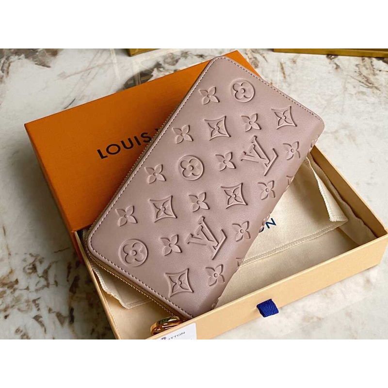 l**is V*t*n zippy wallet nude pink