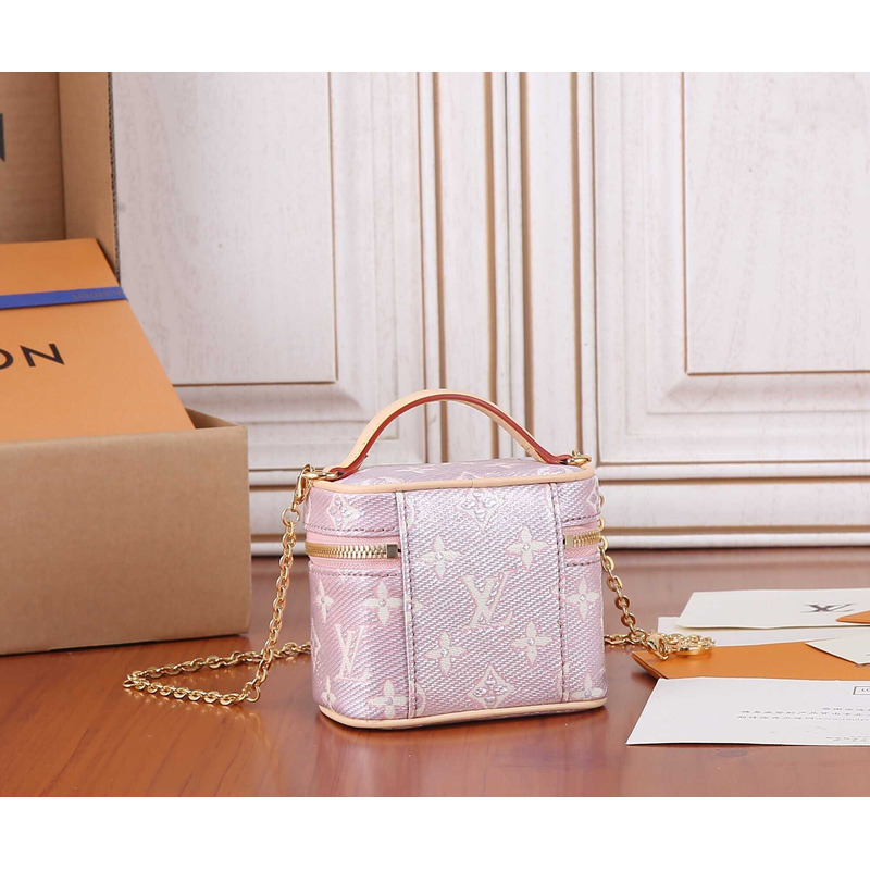 l**is V*t*n micro vanity bag wisteria