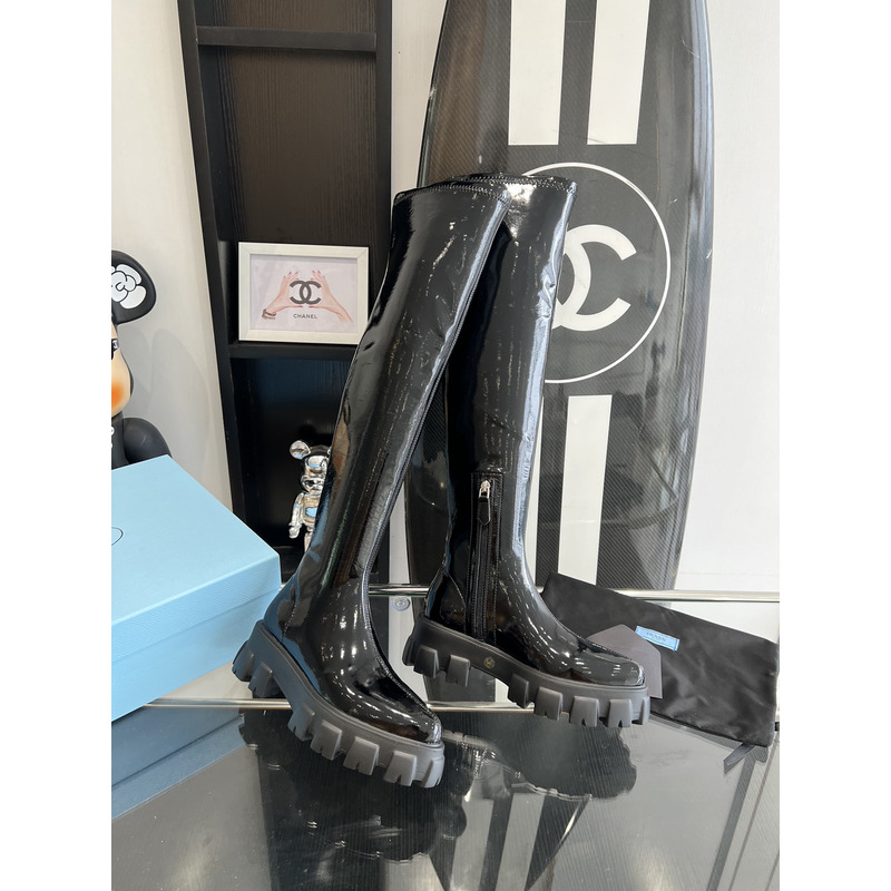 Pra*a women monolith pointy technical patent leather boots black