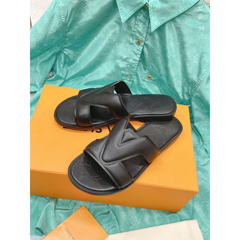 l**is V*t*n  lv oasis mule sandal in black