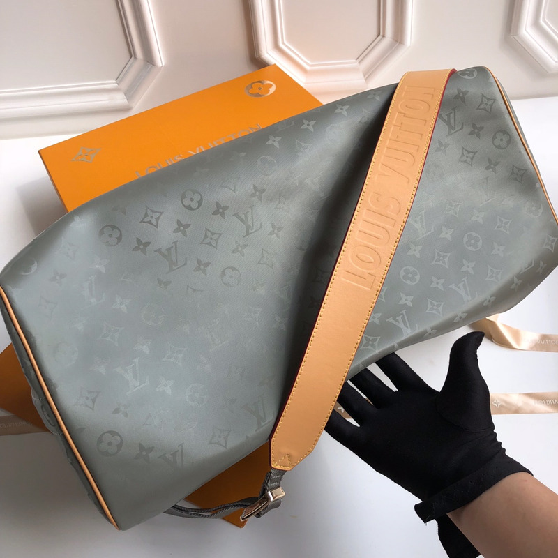 l**is V*t*n keepall bandouliere 50 embossed taurillon monogram cowhide leather bag army green