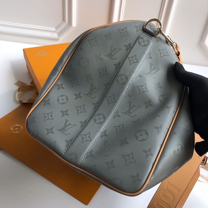 l**is V*t*n keepall bandouliere 50 embossed taurillon monogram cowhide leather bag army green