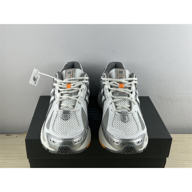 New Balance 1906R Sneakers Silver