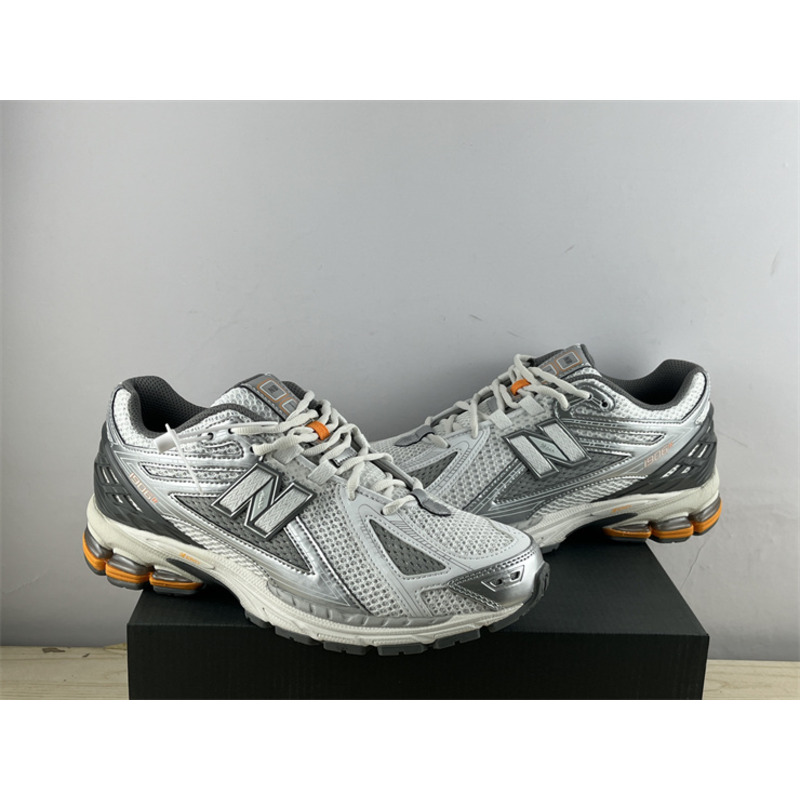 New Balance 1906R Sneakers Silver