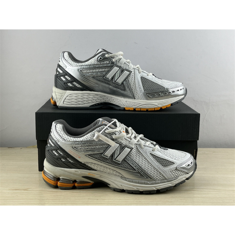 New Balance 1906R Sneakers Silver