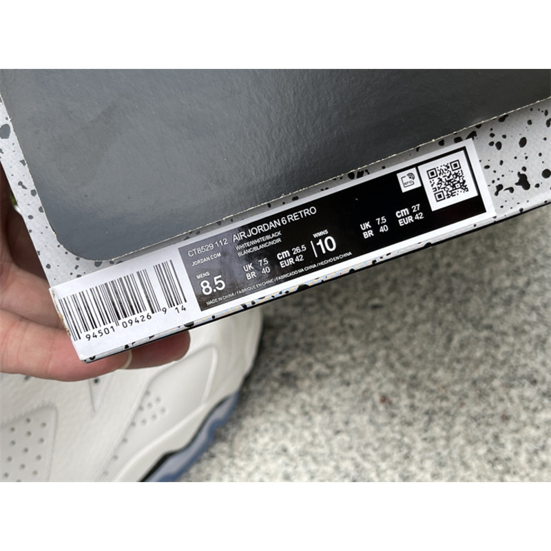 Air Jordan 6 Sneakers Reverse Oreo