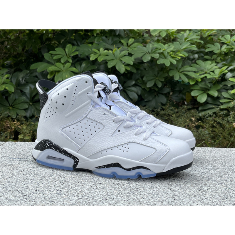 Air Jordan 6 Sneakers Reverse Oreo