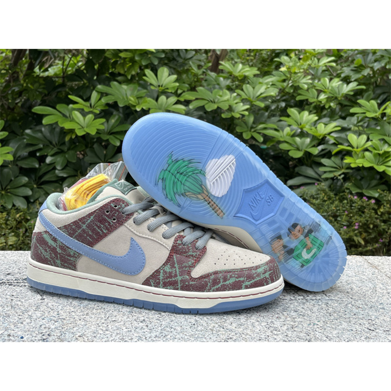 Nike SB Dunk Low x Crenshaw  Light Blue Cedar Sneakers Club Beige